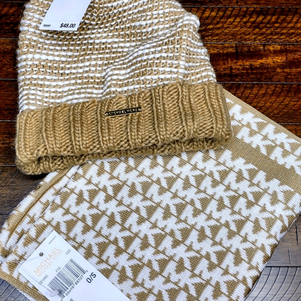 Michael Kors Hat & Scarf Set